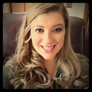 Meet your Posher, Kalie